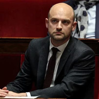 França analisa transferência de terminais Eutelsat para o Irã, diz ministro