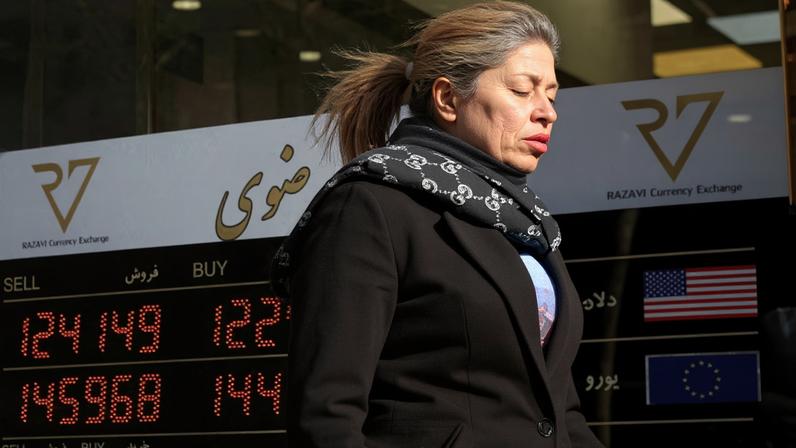 Líderes do Irã enfrentam crise de legitimidade em meio a protestos