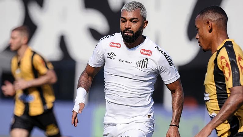 Gabigol faz primeiro gol em reestreia pelo Santos