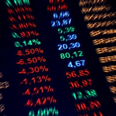 Ibovespa sobe com dados de emprego nos EUA abaixo do esperado