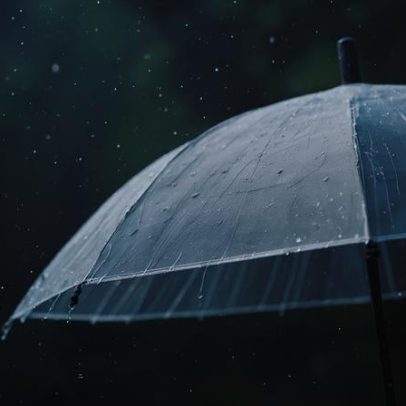 Chuva retorna com frente fria e risco de temporais no RS