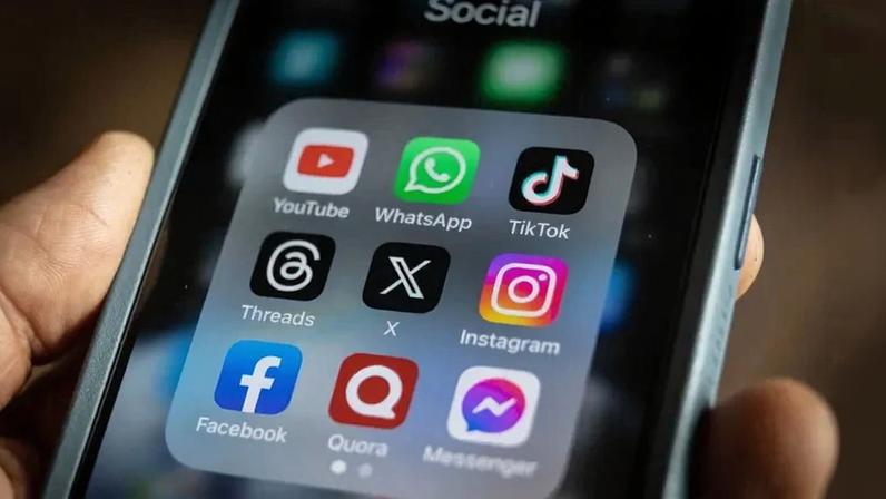 Redes sociais: plataformas evoluem com inteligência artificial e apps de nicho ganham força (Matt Cardy/Getty Images)