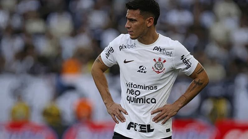 Matías Rojas durante partida entre Corinthians e Palmeiras em 2023