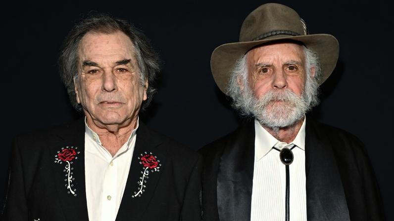 Mickey Hart presta homenagem a Bob Weir, um irmão caçula por quase 60 anos