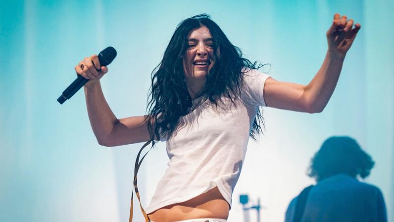 Lorde performs during day three of Glastonbury festival 2025 on June 27, 2025 in Glastonbury, England