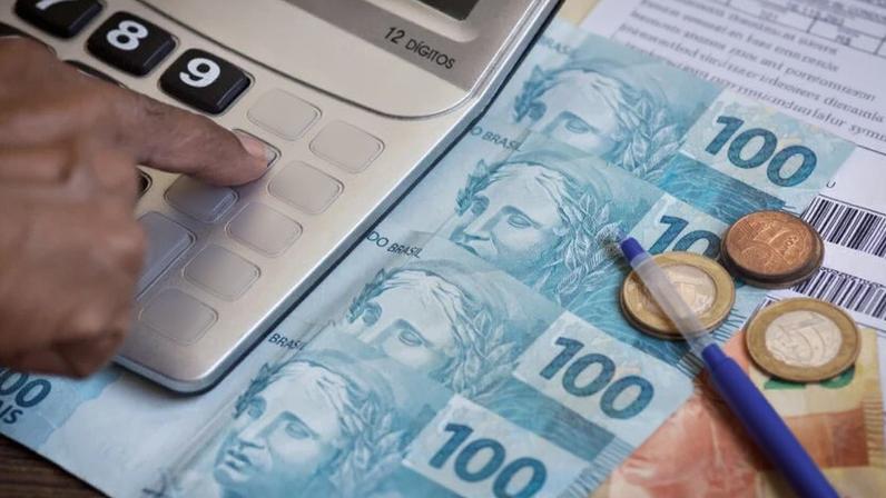 GETTY IMAGES Em dezembro, saídas líquidas de lucros reinvestidos ficaram em US$ 11,4 bilhões