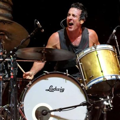 Rob Hirst, baterista do Midnight Oil, morre aos 70 anos