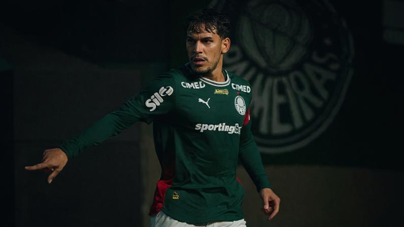 Gustavo Gómez em ação pelo Palmeiras (Foto: Fabio Menotti/Palmeiras/by Canon)