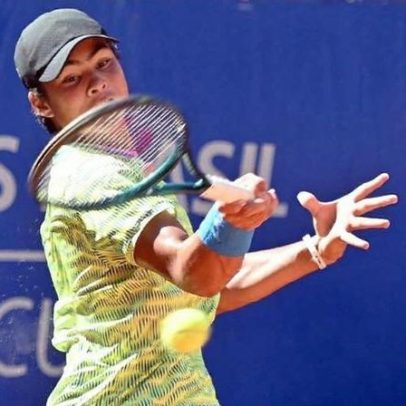 Guto Miguel inicia bem a campanha juvenil no Australian Open