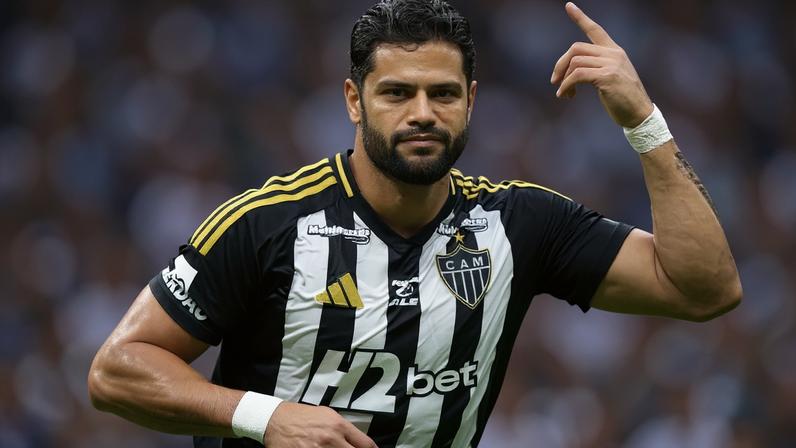 Hulk marca golaço de falta para o Atlético contra o Vasco (Foto: Pedro Souza / Atlético)