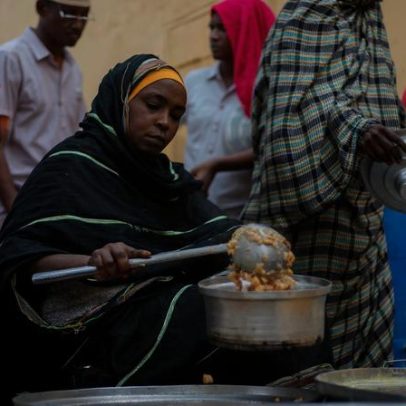 Mulheres carregam o peso da grave crise de fome no Sudão, diz ONU