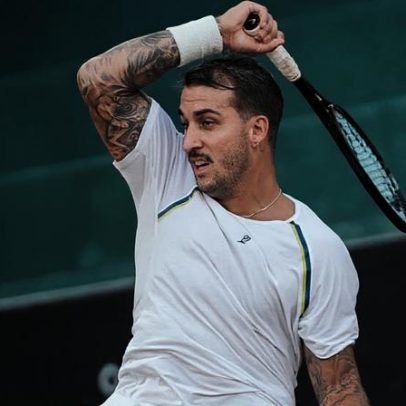 Felipe Meligeni volta ao circuito em Itajaí após cirurgia