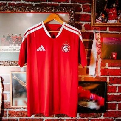 Uniforme do Internacional comemora 20 anos da Libertadores