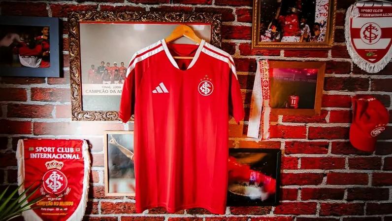 Novo uniforme do Internacional (Foto: Divulgação/SC Internacional)