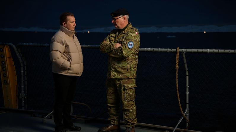 Dilema dinamarquês na Groenlândia: defender território já em declínio