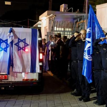 Israel realiza funeral para último refém recuperado de Gaza