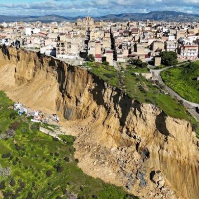 Deslizamento deixa cidade siciliana à beira de penhasco