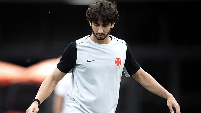 JP em treino da pré-temporada do Vasco (Foto: Matheus Lima/Vasco)