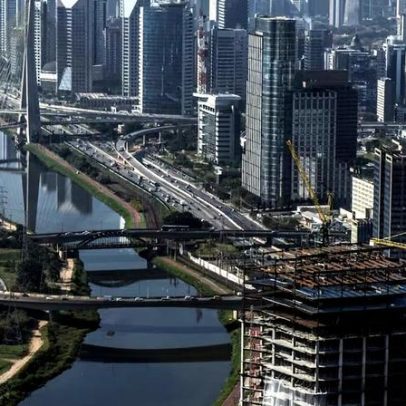 JPMorgan vê novo ciclo de alta em M&A na América Latina após salto de 34% em 2025