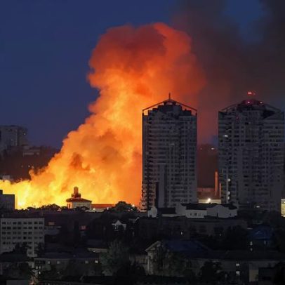 Relógio do Juízo Final é ajustado para perto da meia-noite, recorde