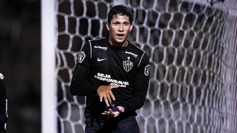João Teixeira, autor de um dos gols da partida (Foto: Vitor Froes / GazetaPress)