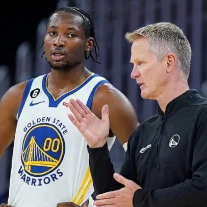 Steve Kerr lamenta decepção com Jonathan Kuminga
