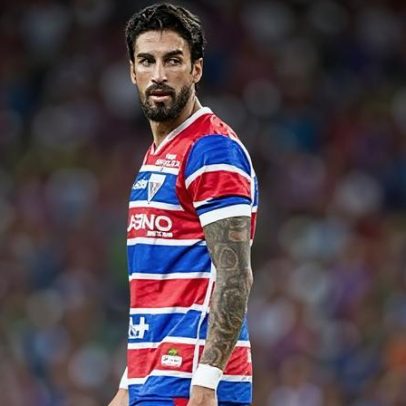 Fortaleza encerra contrato do artilheiro e redefine o ataque