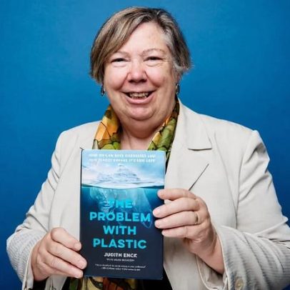 A poluição plástica exige ação urgente, diz a autora Judith Enck