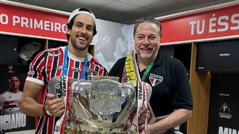 Julinho Casares ao lado do pai