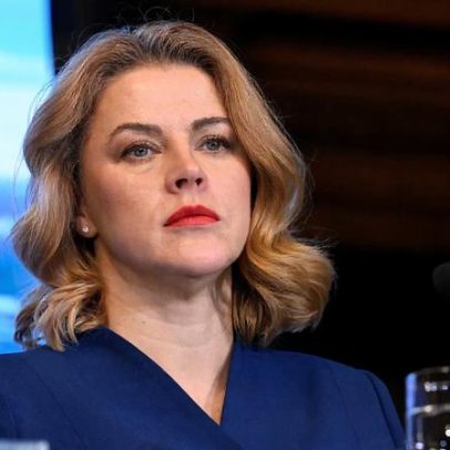 PM da Letônia afirma dano em cabo óptico do Mar Báltico