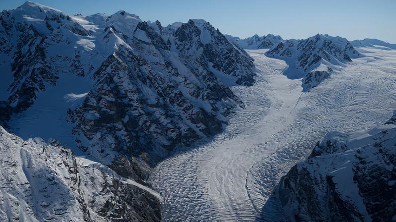 An aerial view shows eastern Greenland, September 18, 2025. REUTERS/Guglielmo Mangiapane