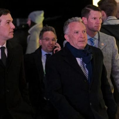 Enviados de Trump e Putin classificam Davos sobre Ucrânia como positiva