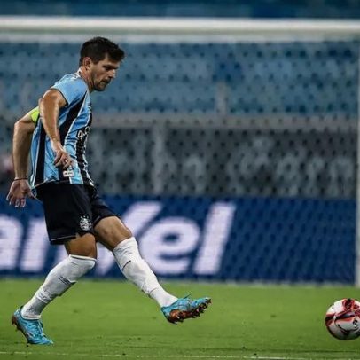 Kannemann sofre lesão e desfalca o Grêmio; previsão de retorno