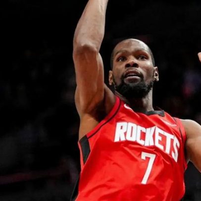 Kevin Durant faz história na NBA com Rockets