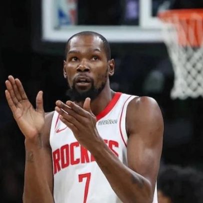Kevin Durant atinge marca histórica na NBA pelo Rockets