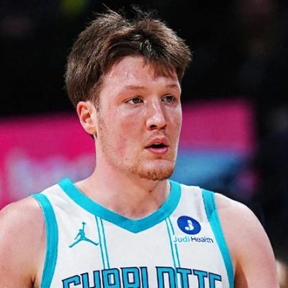 Kon Knueppel se destaca pelo Hornets e agrada técnico da NBA