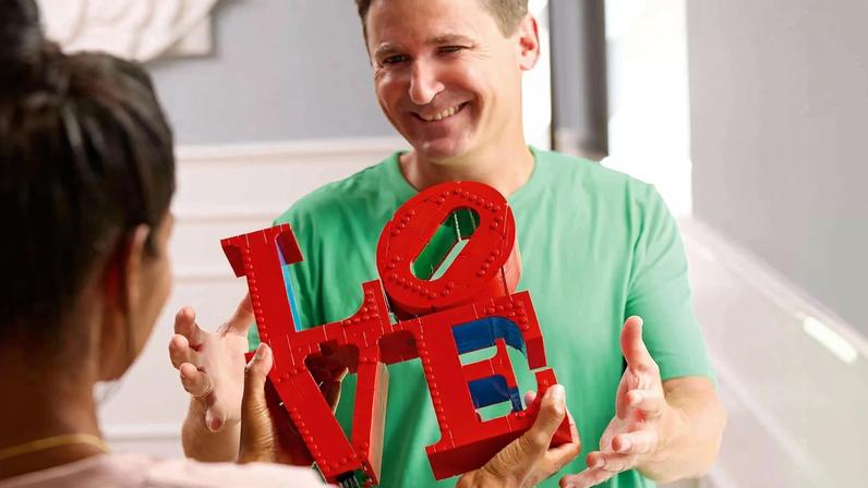 © LEGO