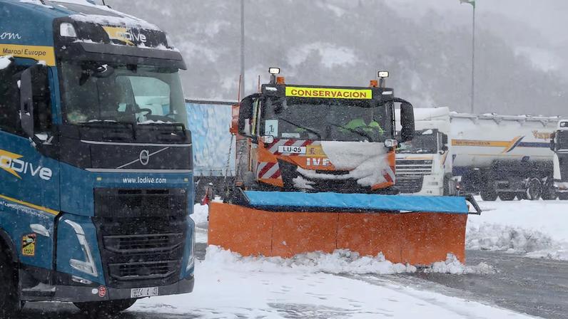 Governo da Galícia suspende aulas no interior de Pontevedra por fortes chuvas