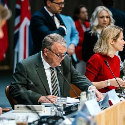 UE demora mais de um dia e meio para emitir apelo por evitar escalada na Venezuela