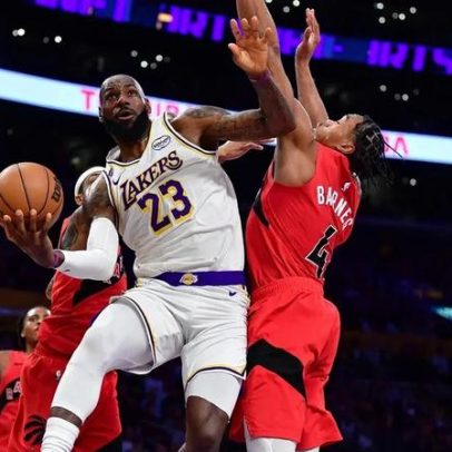 LeBron lidera Lakers sobre Raptors e vence novamente