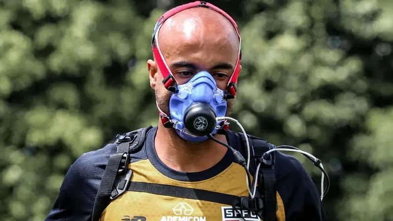 Jogadores usaram novo equipamento em pré-temporada do São Paulo (Foto: Erico Leonan / São Paulo FC)