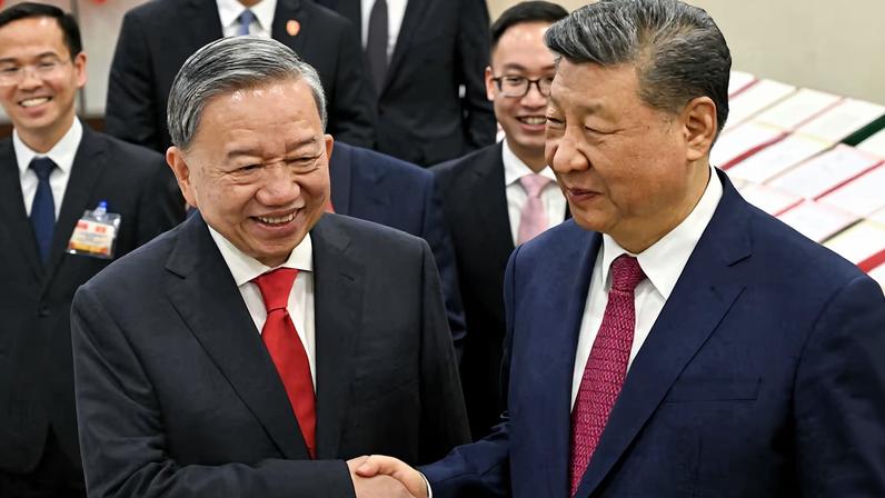 China's President Xi makes state visit to Vietnam