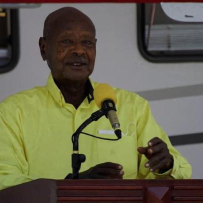 Líder veterano de Uganda busca novo mandato em meio a debate sobre sucessão
