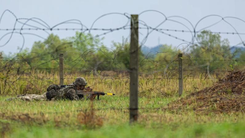 A soldier takes part in the "Sava Star 24" joint military exercise of Britain and Croatia in Gasinci military base, Croatia, September 25, 2024. REUTERS/Antonio Bronic/File Photo