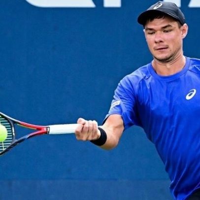 Majchrzak vence Opelka em 3 tiebreaks; Kyrgios e Kokkinakis caem