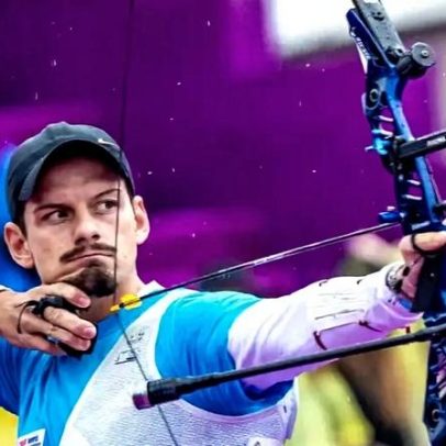 Marcus D'Almeida volta ao topo do ranking mundial de tiro com arco