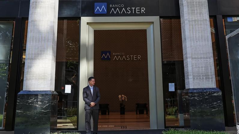 Fachada do Banco Master em São Paulo. Foto: Rovena Rosa/Agência Brasil