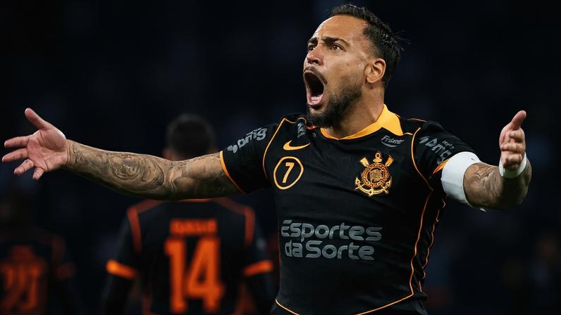 Maycon, volante do Corinthians (Foto: Joisel Amaral/AGIF)
