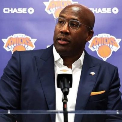 Mike Brown reage às vaias da torcida do Knicks