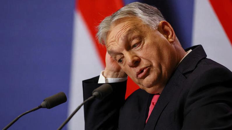 Hungarian Prime Minister Viktor Orban holds an international press conference in Budapest, Hungary, January 5, 2026. REUTERS/Bernadett Szabo/File Photo